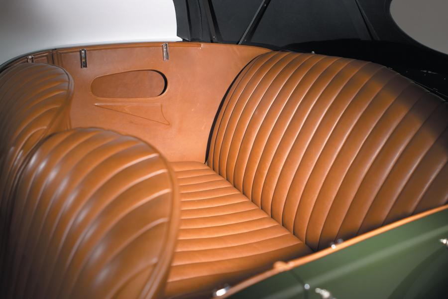 Интерьер Lagonda LG45 Rapide Sports Tourer 1937 года  (фото 6 из 27)